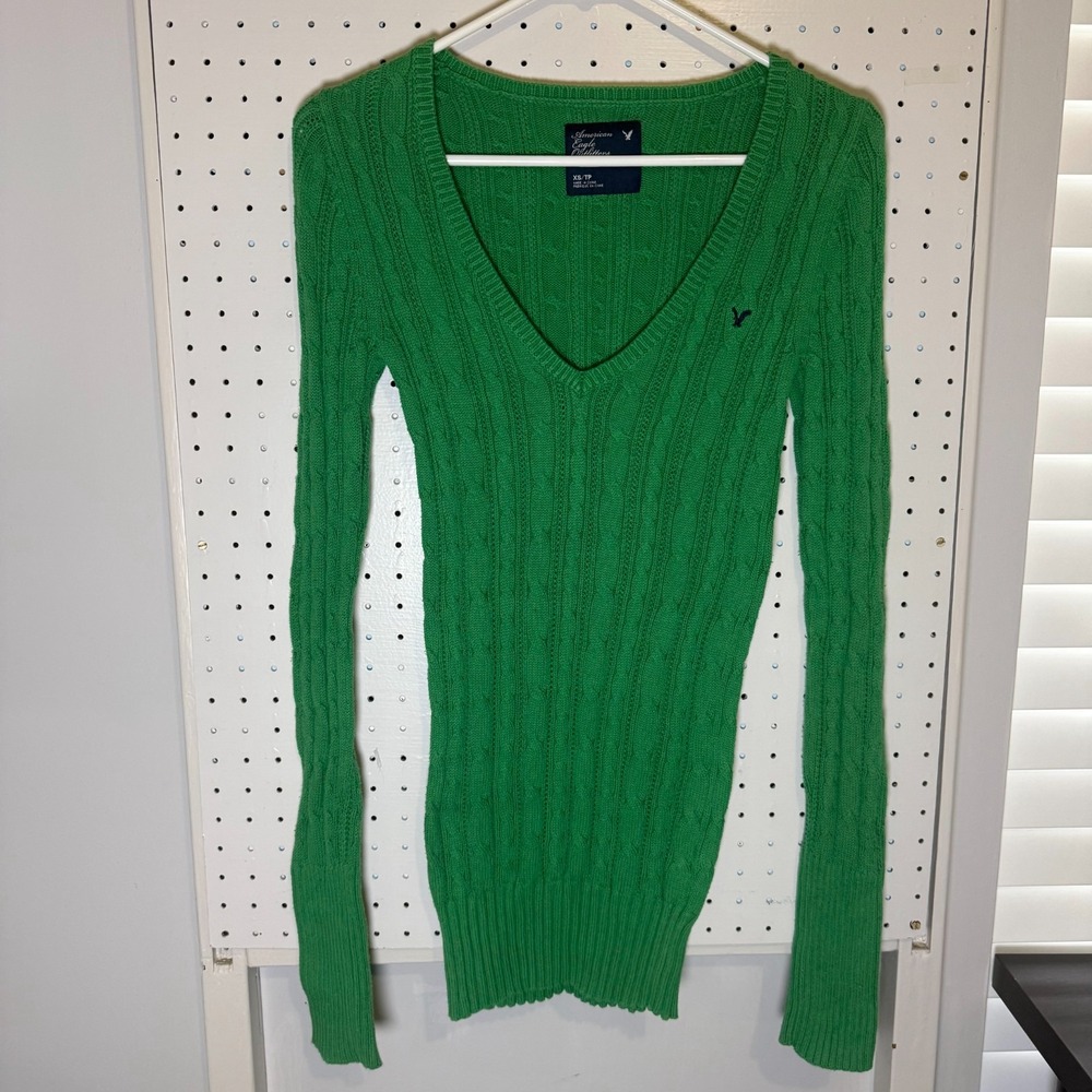 American Eagle Sweater Womens XS Green Cable Knit V-Neck Long Sleeve Classic Y2K